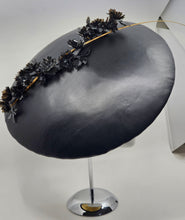 Load image into Gallery viewer, Item 150- Golden Rose