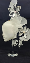 Load image into Gallery viewer, Item 236 - Gria

