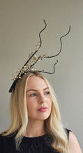 Load image into Gallery viewer, Item 278 - Airlie
