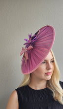 Load image into Gallery viewer, Item 255 - Jane
