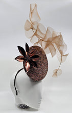 Load image into Gallery viewer, Item 252 - Laura
